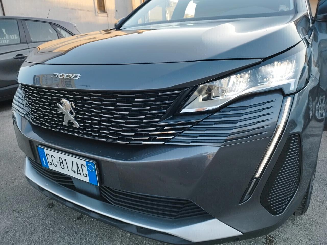 Peugeot 3008 BlueHDi 130 S&S EAT8 BUSINESS