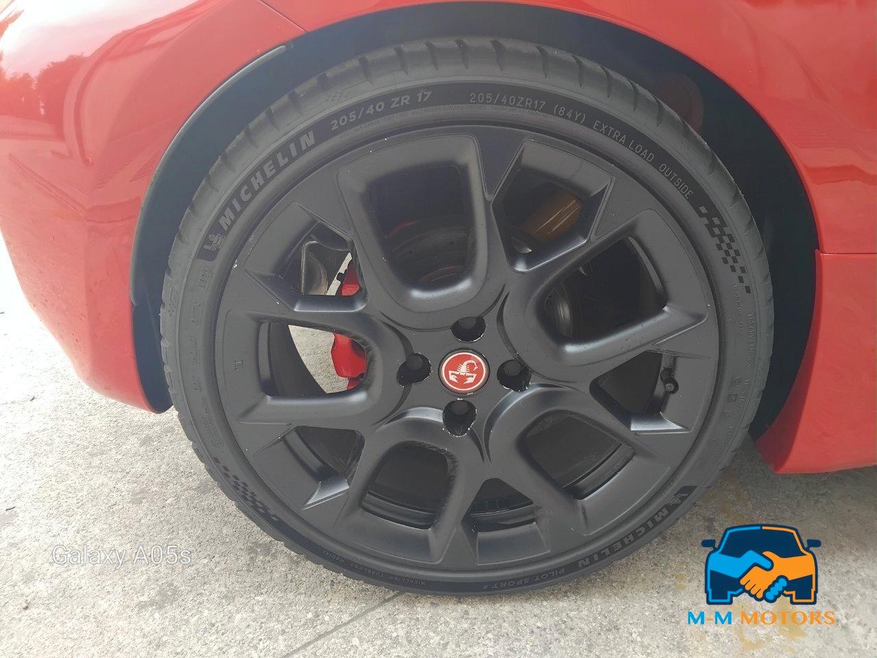 Abarth 595 1.4 16v t. t-jet Competizione 180cv