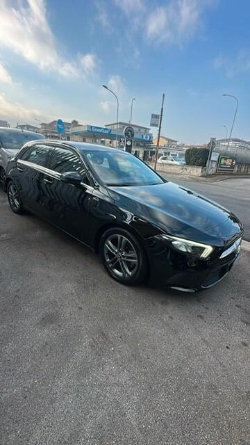 MERCEDES A180 10/2019 1,5 DIESEL AUTOMATICO