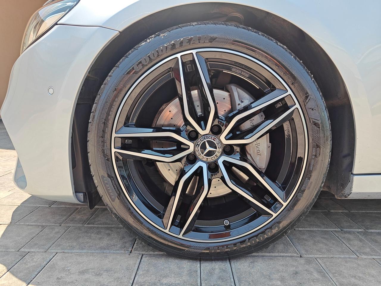 Mercedes-benz E 220 E 220 d 4Matic Auto Premium Plus