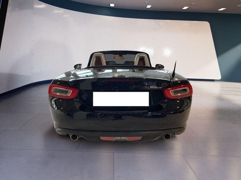 FIAT 124 Spider 1.4 m-air Anniversary