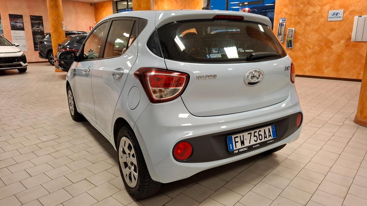 Hyundai i10 1.0 MPI Tech AUTOMATICA