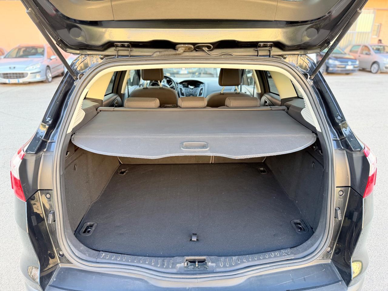 Ford Focus 1.6 TDCi 115 CV SW Individual Euro6