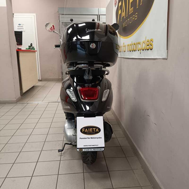 Vespa Primavera 150 - 2025