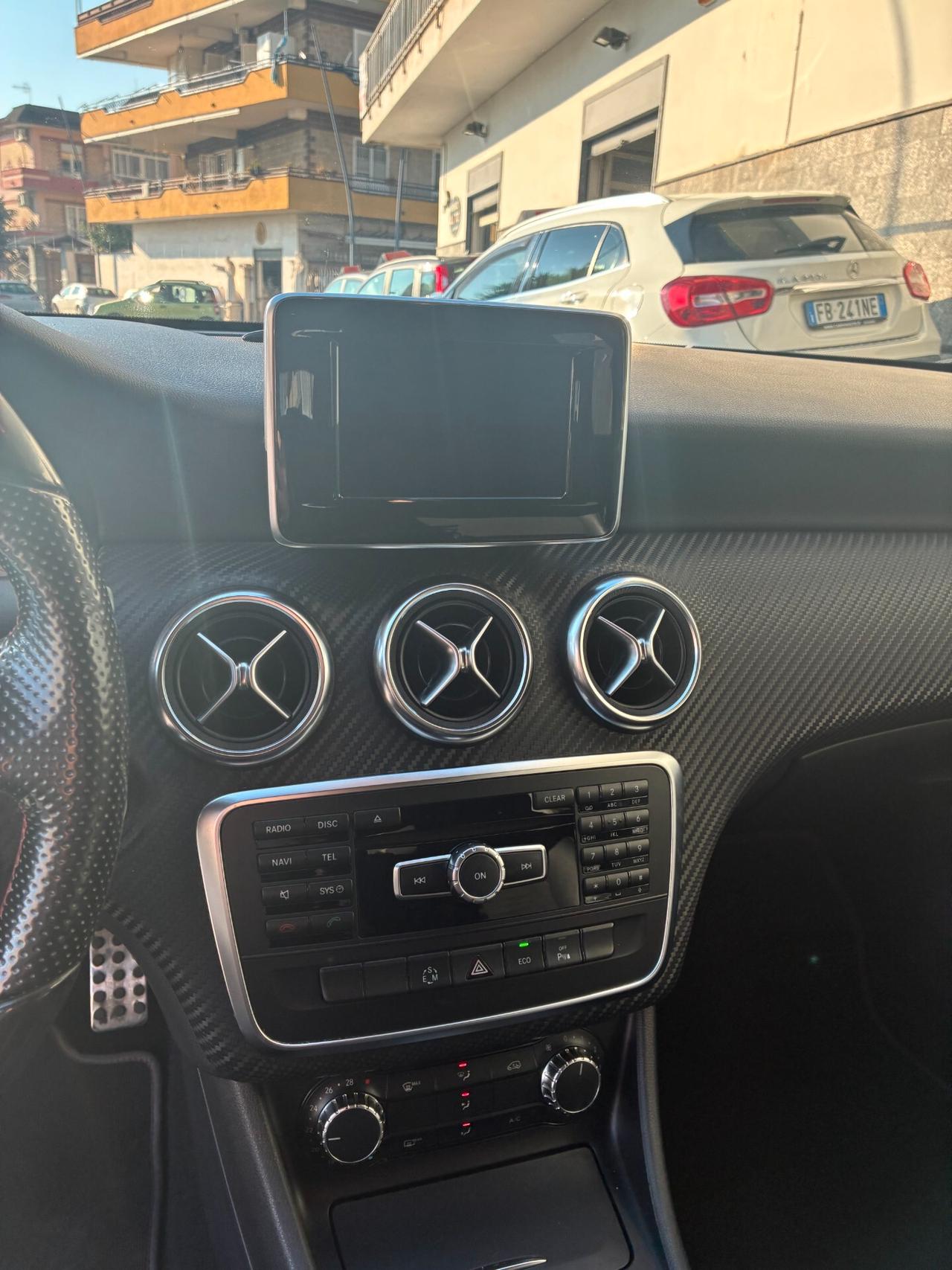 Mercedes-Benz A 180 D 1.5 110 CV AUTO PREMIUM AMG