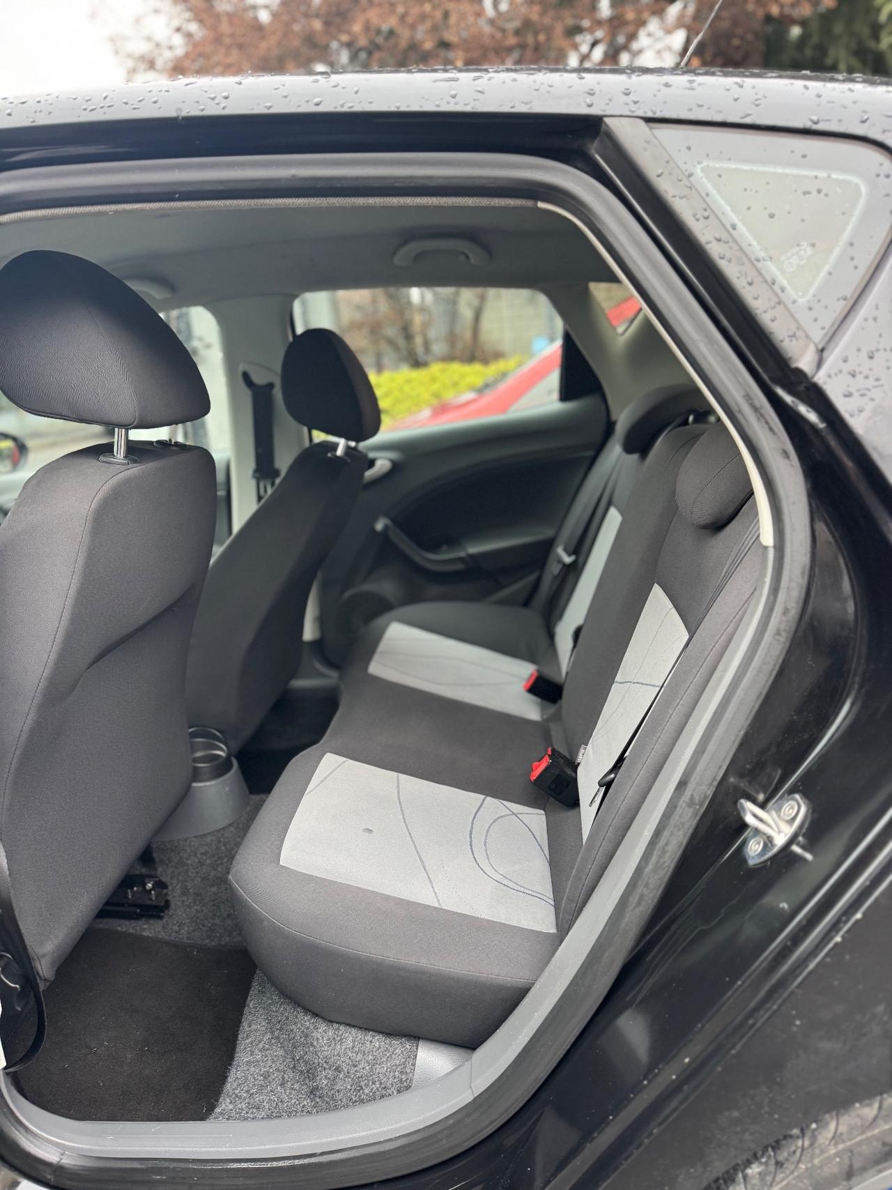 Seat Ibiza 1.4 5p. Style Dual