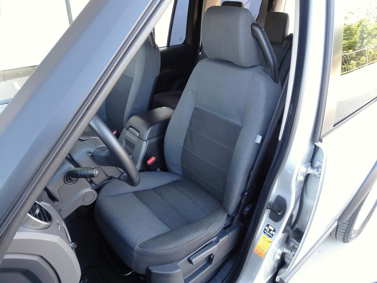 LAND ROVER Discovery 3 2.7 TDV6 190CV 7 posti ASI