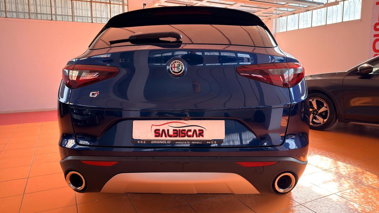 Alfa Romeo Stelvio 2.2 Turbodiesel 210 CV AT8 Q4 Executive