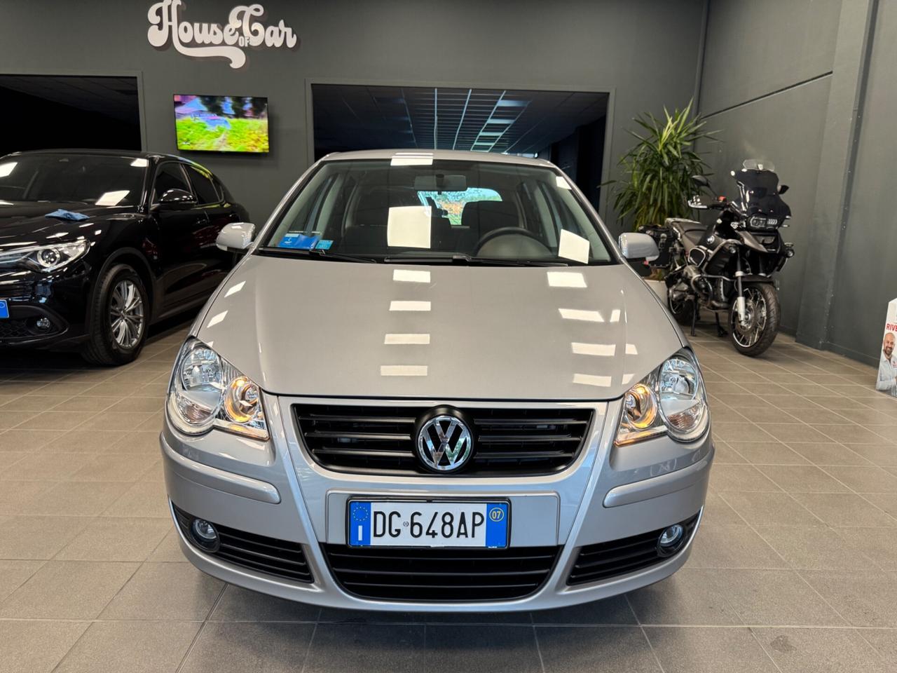 Volkswagen Polo 1.2/70CV 12V 5p. Trendline