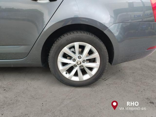 SKODA Octavia 2.0 TDI SCR 150 CV DSG Wagon Executive