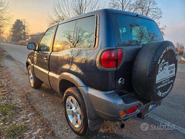 Nissan Terrano II 3.0 DiT 3p. Hard Top Sport
