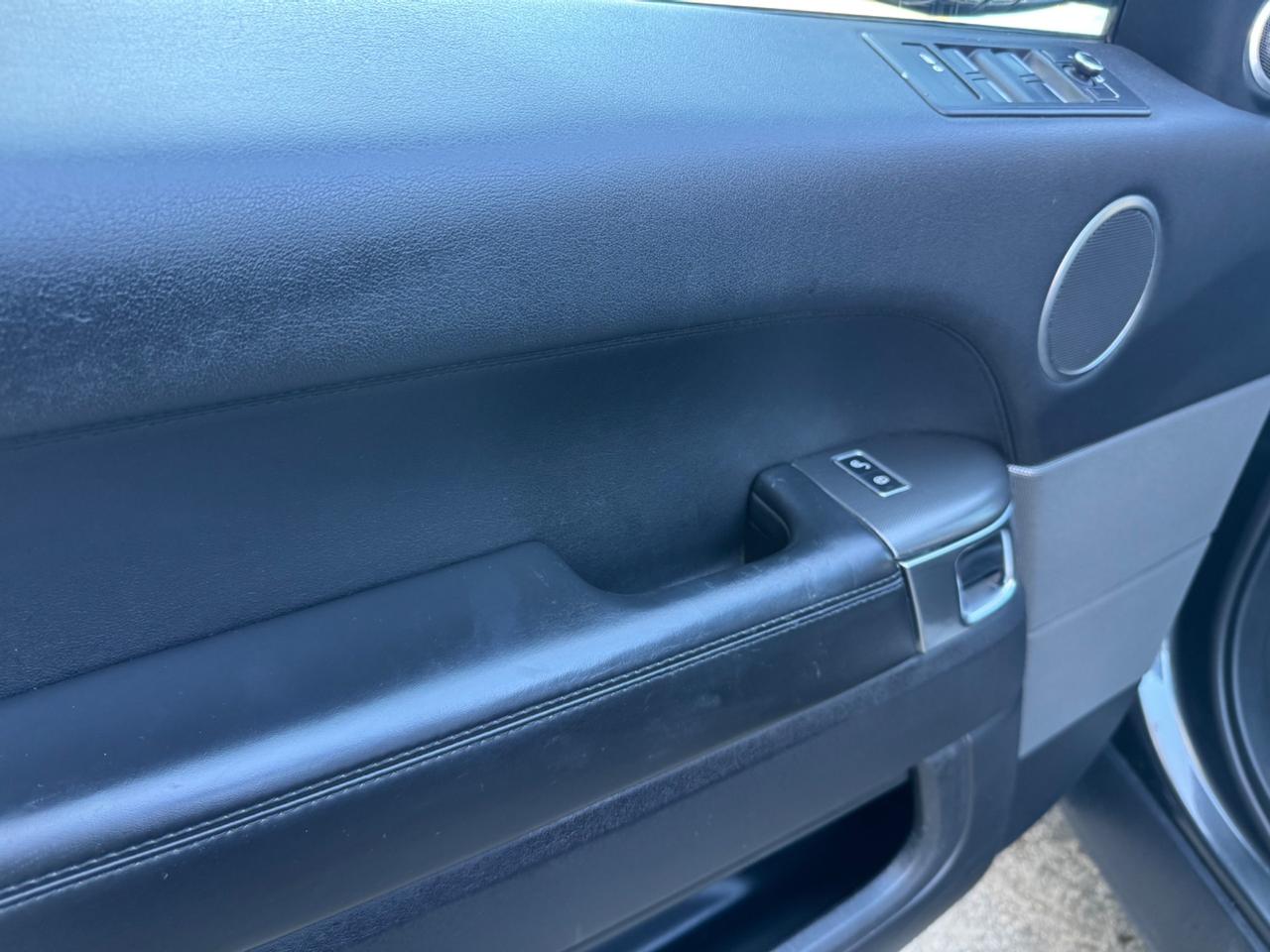 Land Rover Range Sport 3.0 TDV6 HSE Dynamic