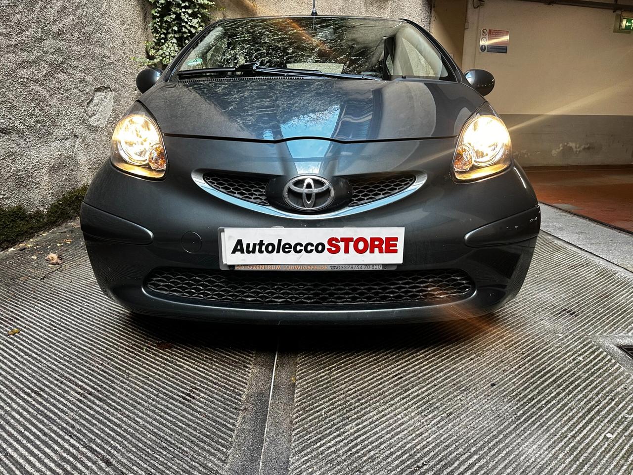 Toyota Aygo 1.0 12V VVT-i 5 porte Sound