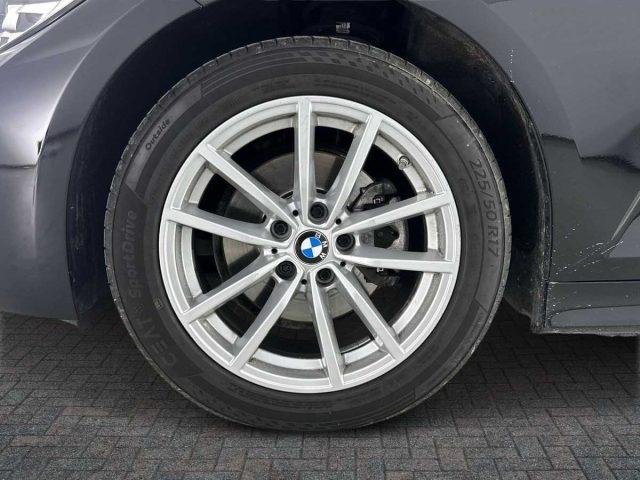 BMW 320 d 48V Touring Business Advantage