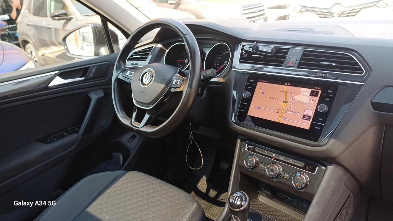 Volkswagen Tiguan 1.6 TDI R-LINE TETTO APRIBILE