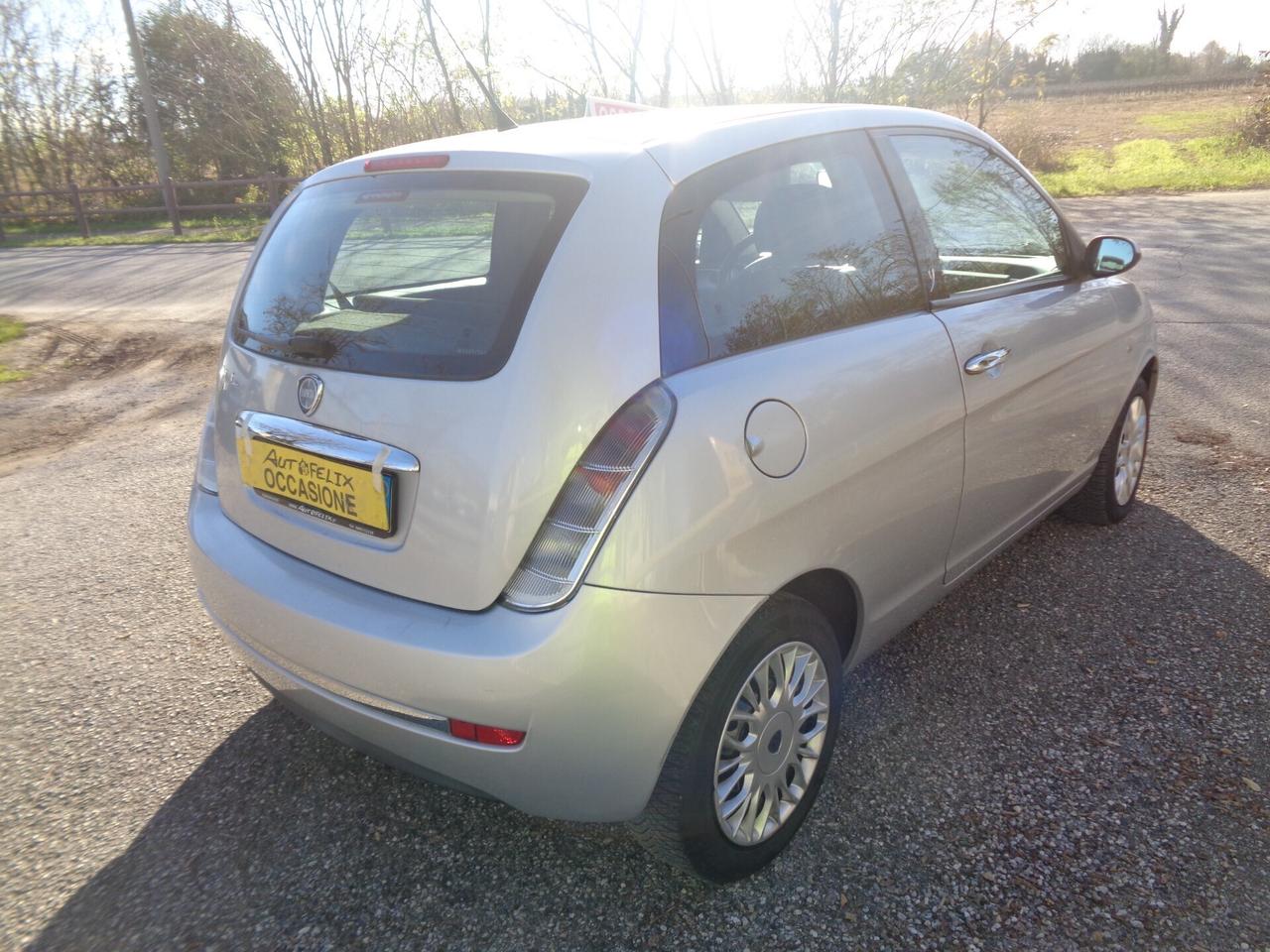 Lancia Ypsilon 1.2 Platino garaz 12 mesi