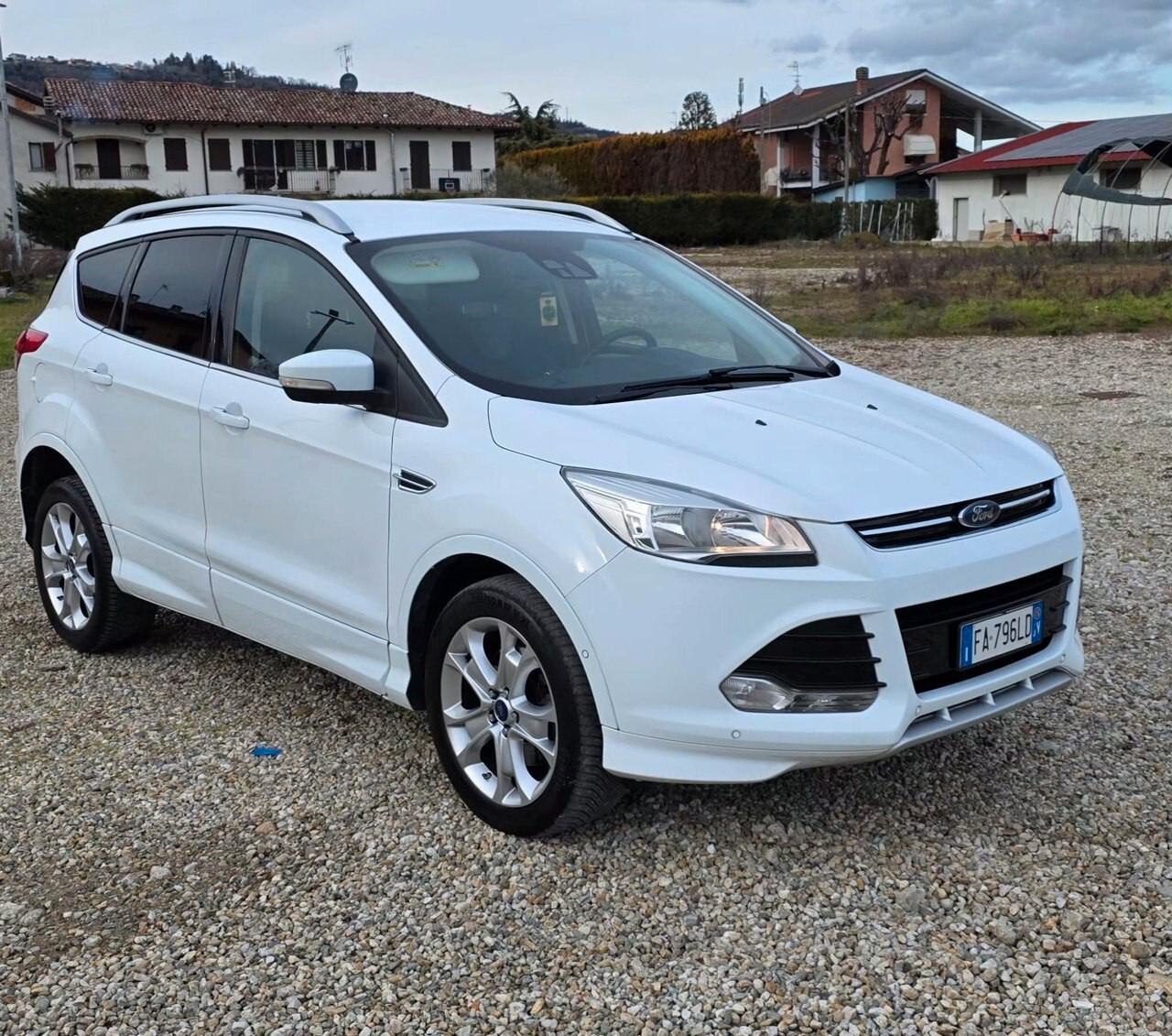 Ford Kuga 2.0 TDCI 180 CV S&S 4WD Powershift Titanium X