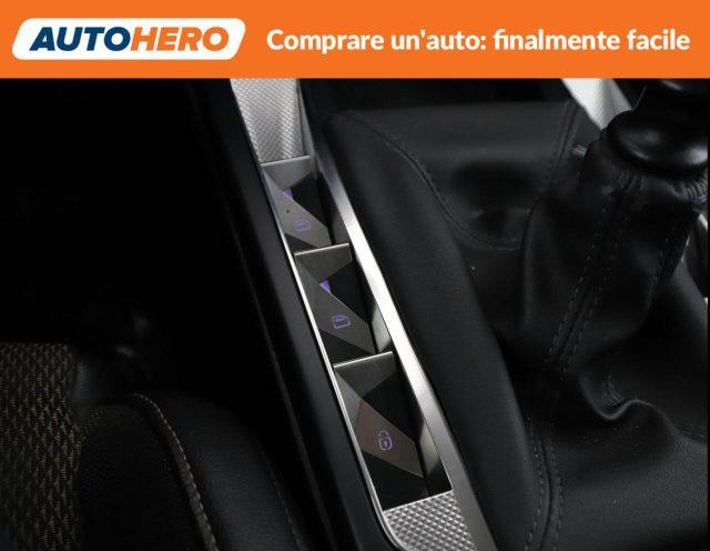 DS AUTOMOBILES DS 3 Crossback BlueHDi 100 So Chic