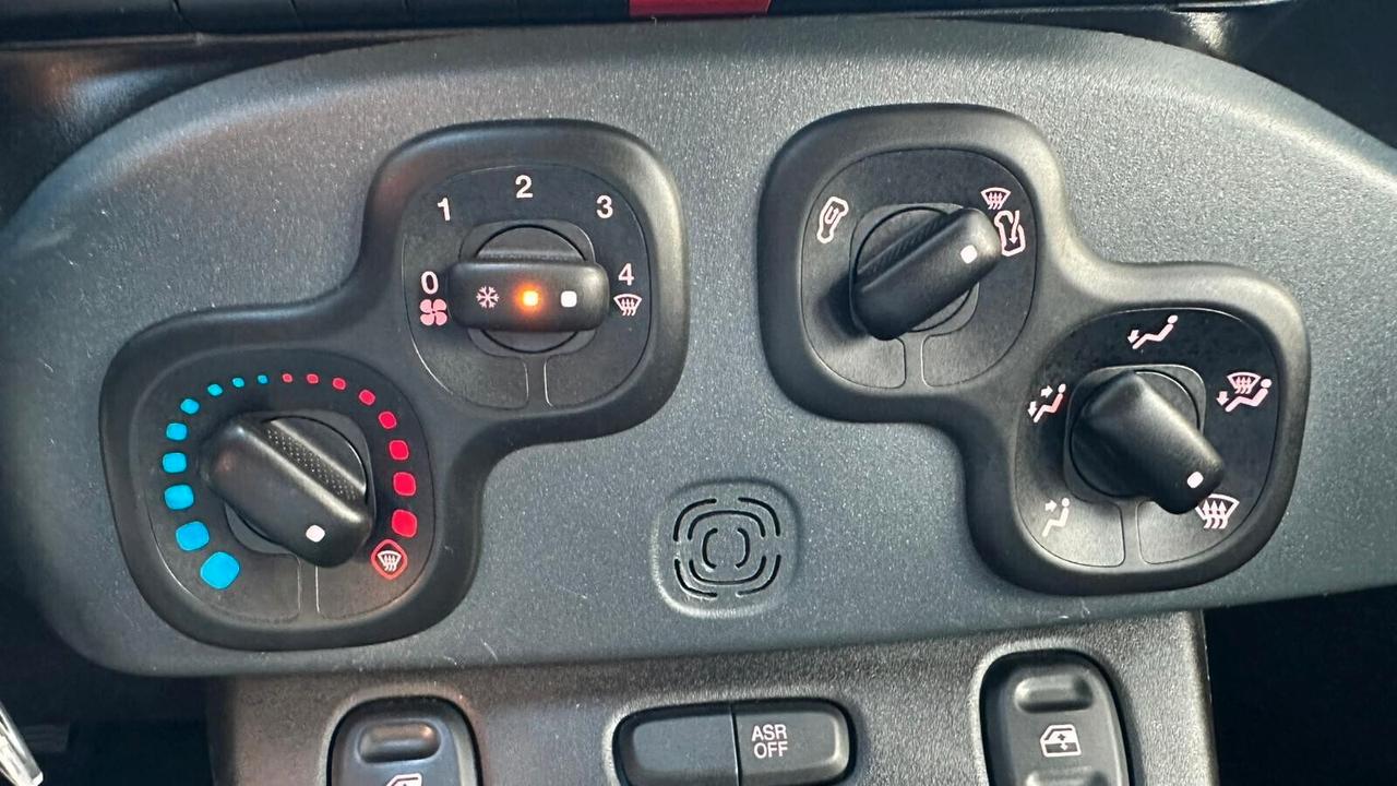 Fiat Panda 1.0 FireFly S&S Hybrid 2023 PERFETTA neop LEGGI TESTO