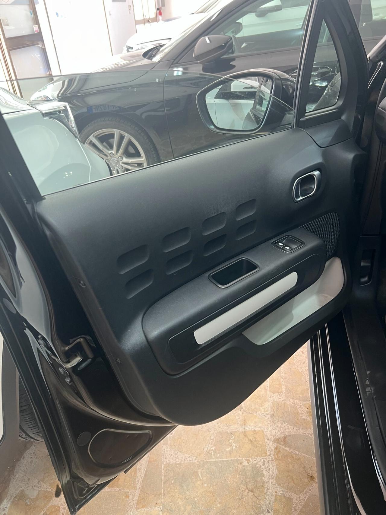 Citroen C3 BlueHDi 100 S&S Shine