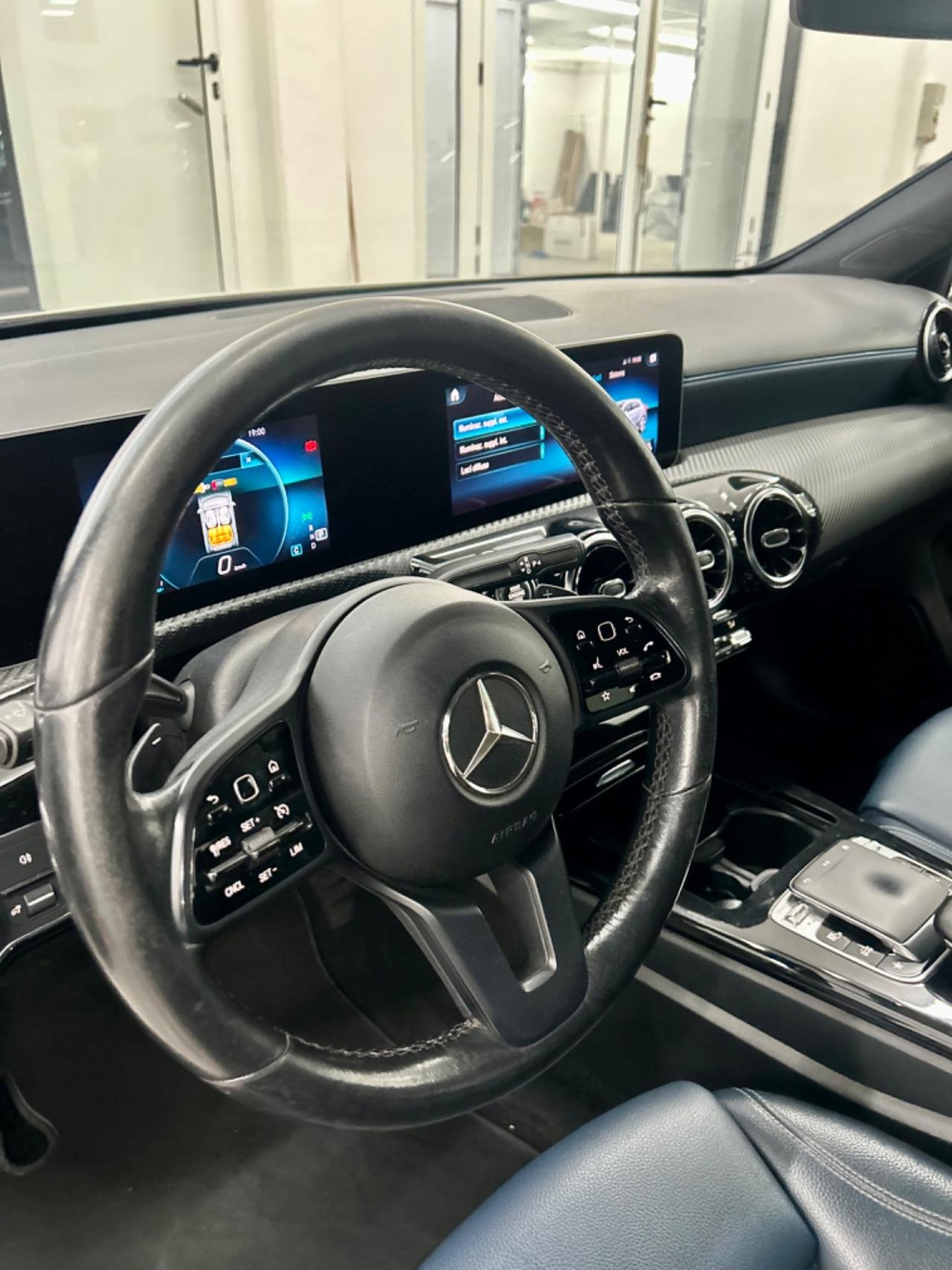 Mercedes classe A 180 Automatic SPORT finanziabile