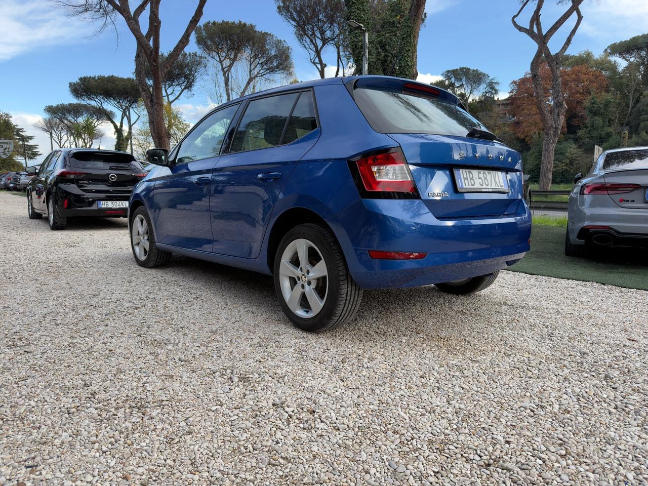 Skoda Fabia 1.0 MPI 60 CV Twin Color Nero