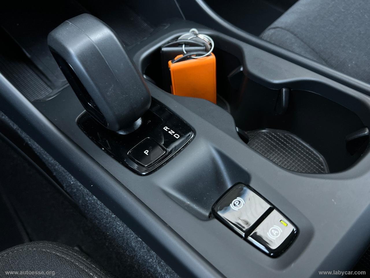 VOLVO XC40 T2 automatico Essential