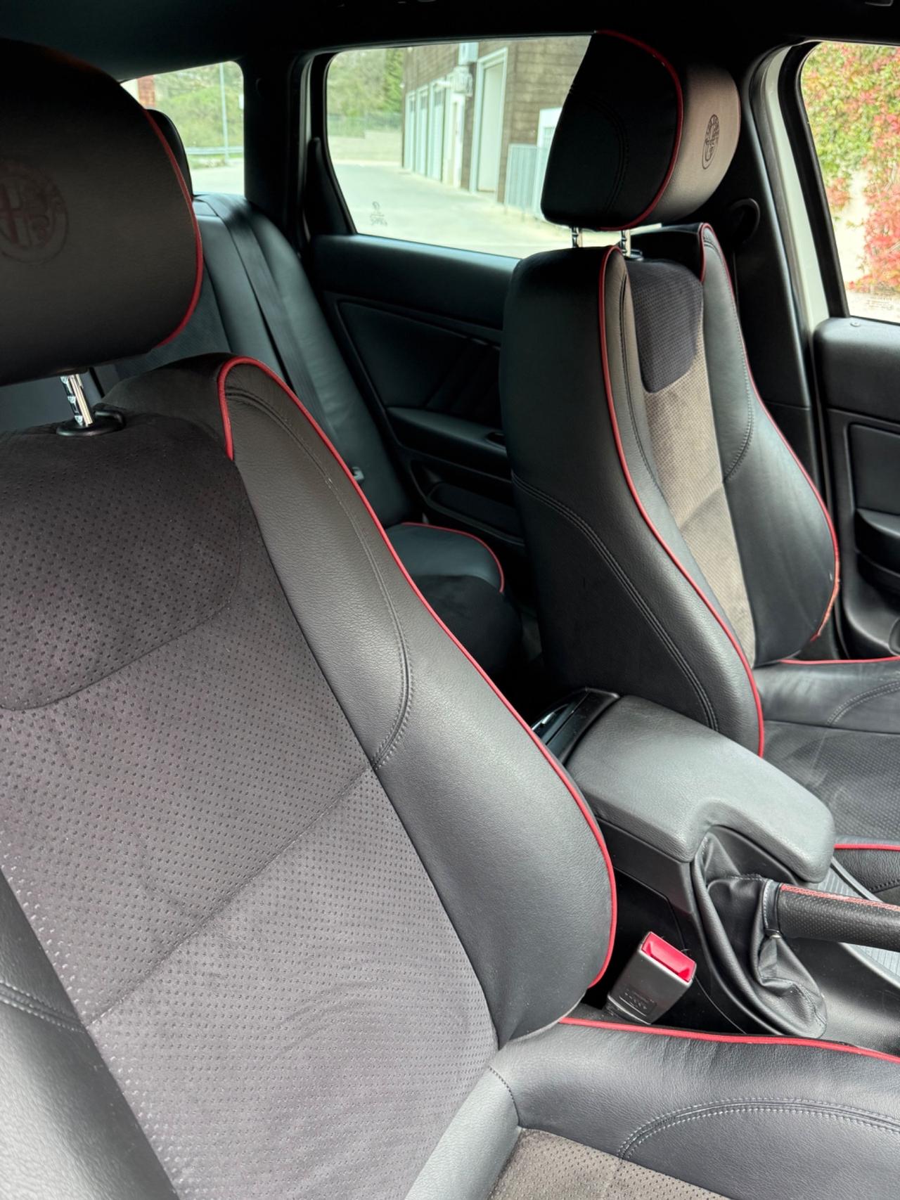 Alfa Romeo 159 Turismo internazionale 1750 TBI