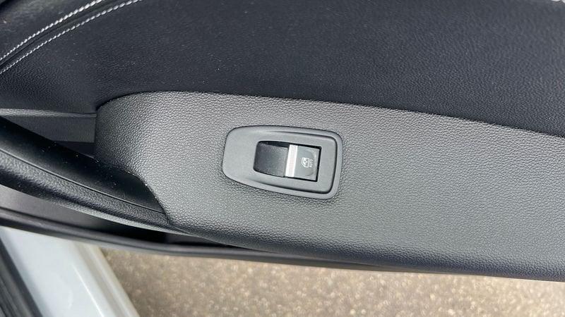 Renault Captur NUOVO techno TCe 90