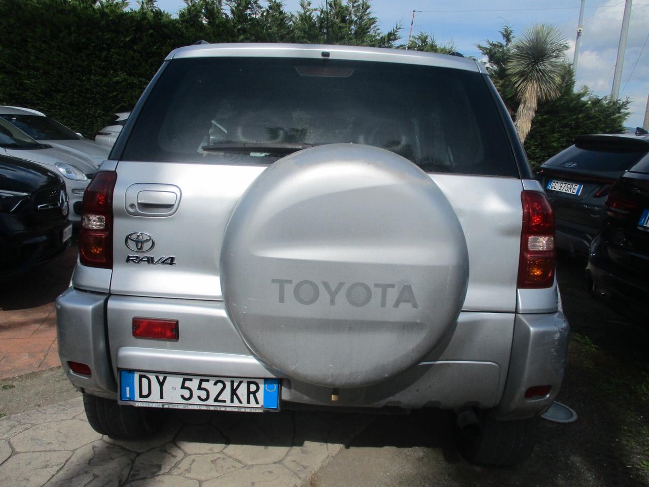 Toyota RAV 4 RAV4.com 2.0 Tdi D-4D cat 3 porte Sol