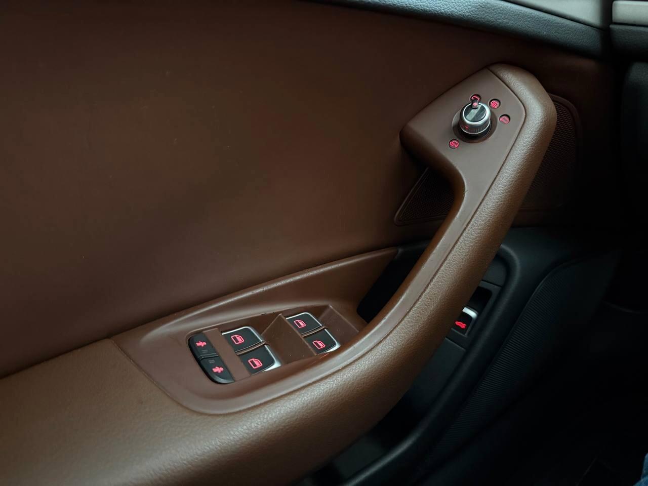 Audi A6 Avant 3.0 TDI quattro S tronic Business Plus