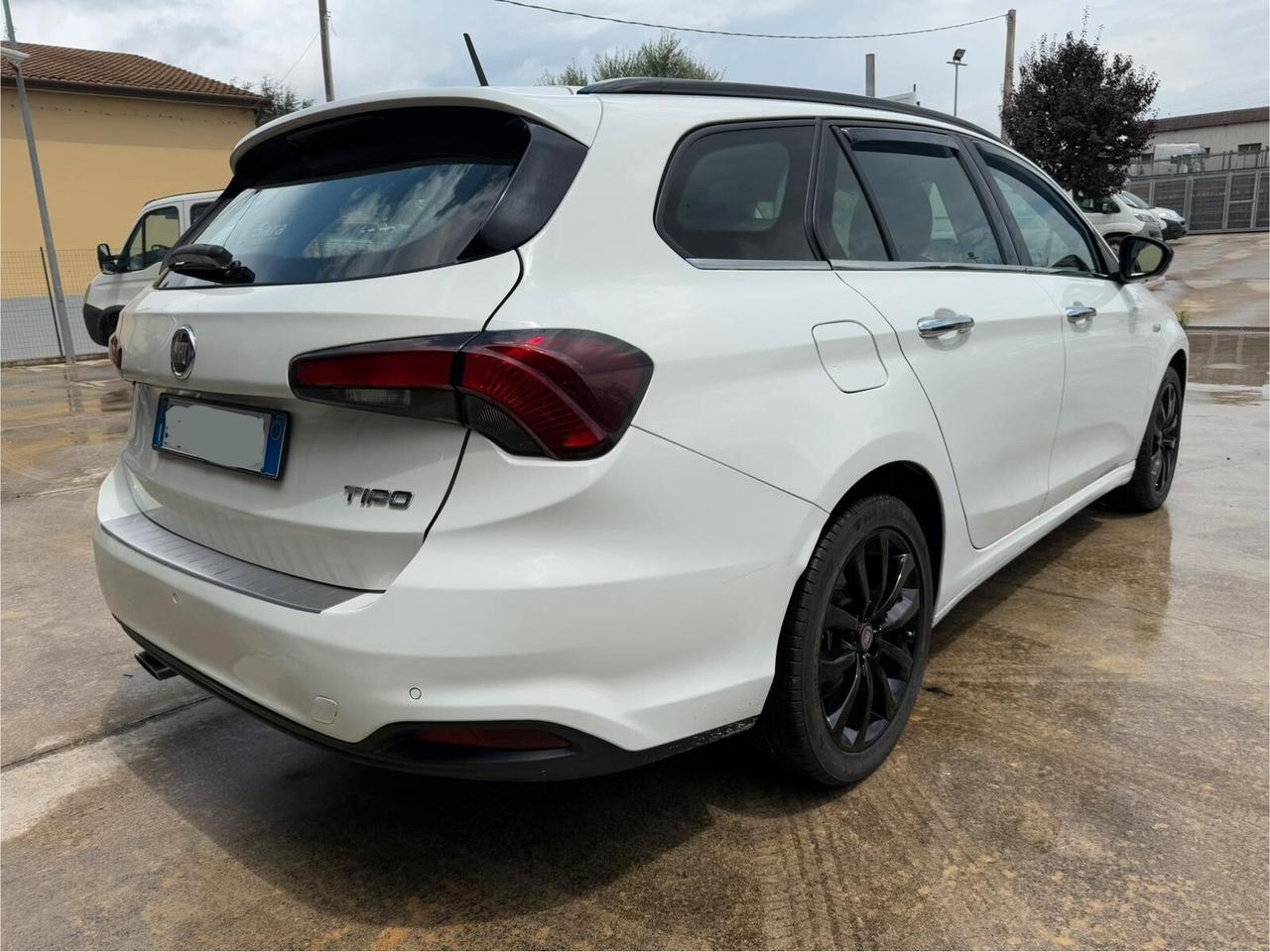 Fiat Tipo 1.6 Mjt S&S SW Lounge