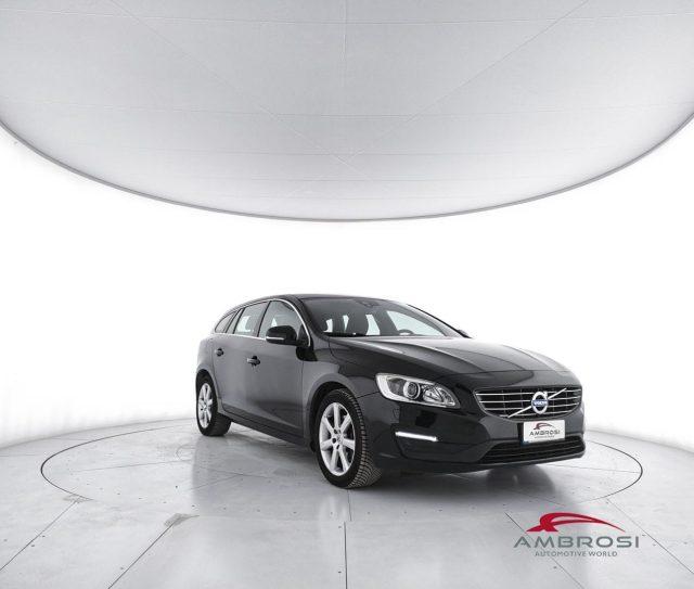VOLVO V60 D2 Geartronic Momentum