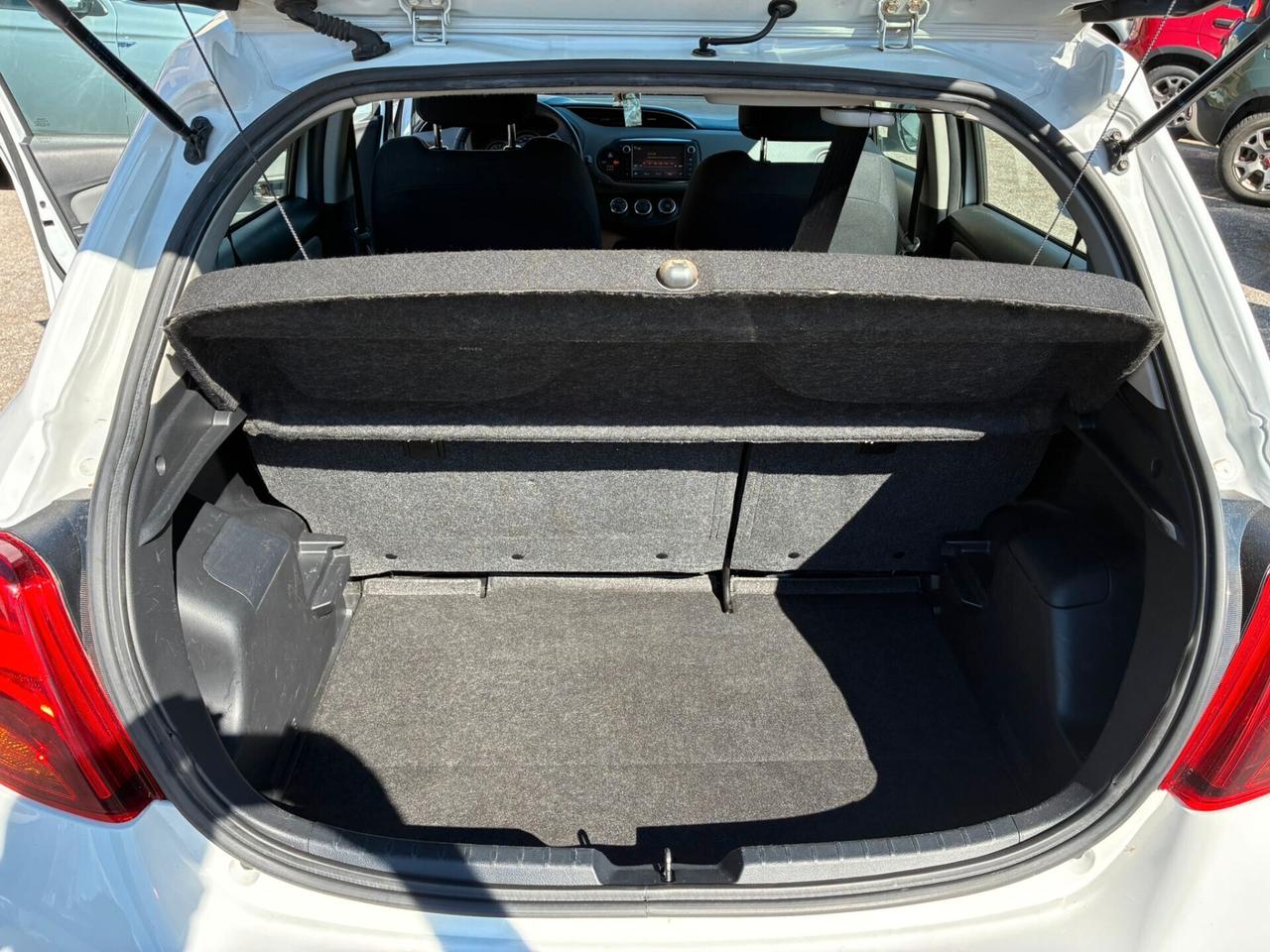 TOYOTA YARIS 1.0 5 PORTE