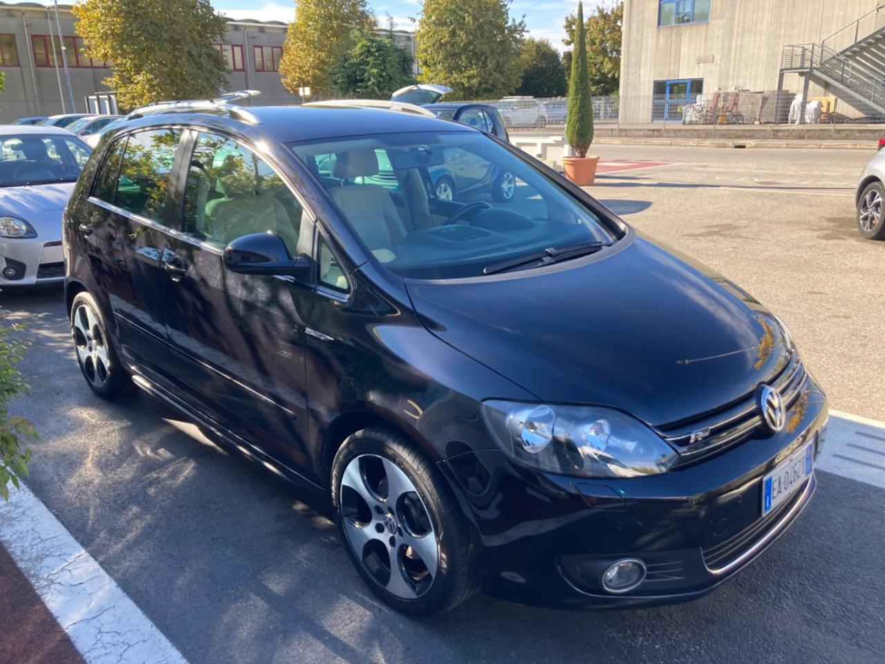 VOLKSWAGEN GOLF PLUS (HIGHLINE) DA VETRINA