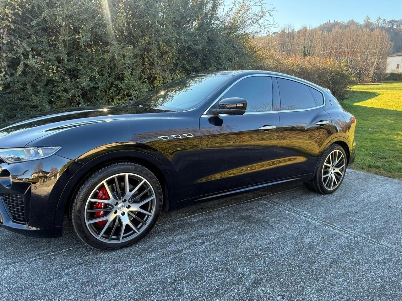 Maserati Levante V6 Diesel 275 CV AWD Granlusso
