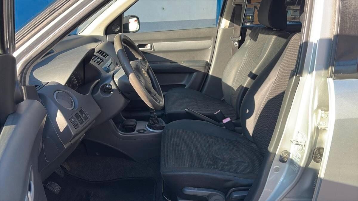 Suzuki Swift 1.3 ddis GLX 5p