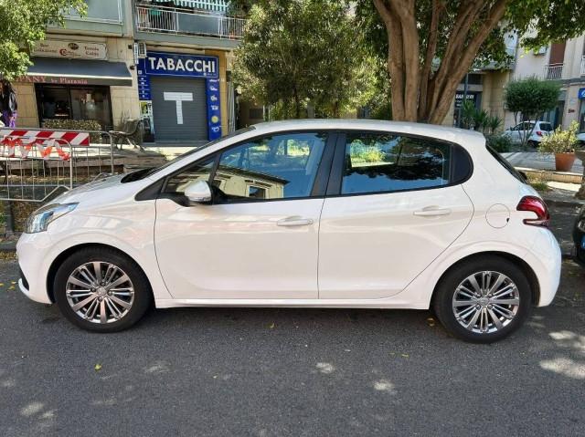 Peugeot 208 1.2 puretech Allure gpl 82cv 5p