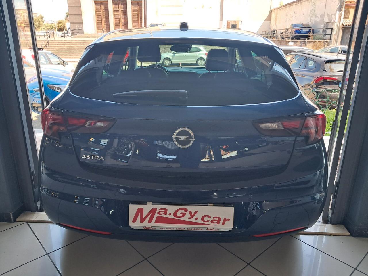 Opel Astra 1.5 CDTI 122 cv AT9 Business Elegance
