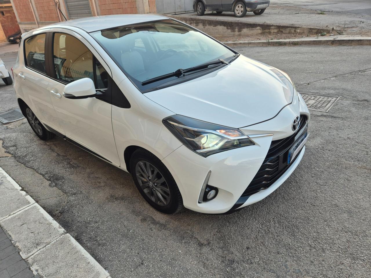 TOYOTA YARIS 1.4 DIESEL 90 CV FULL OPT KM 76000 CERTIF