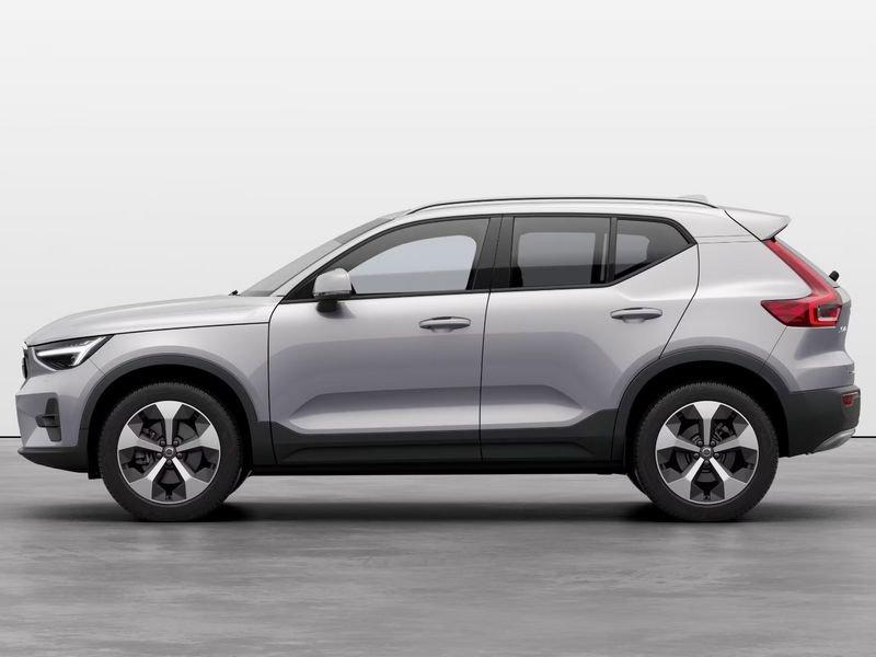 Volvo XC40 B3 163+11 CV Mild Hybrid Benzina Automatico Core Pronta Consegna