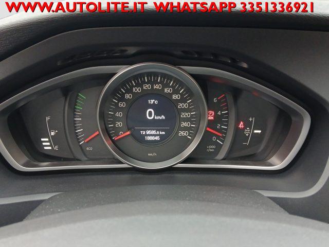 VOLVO V40 Cross Country D2 1.6 Kinetic