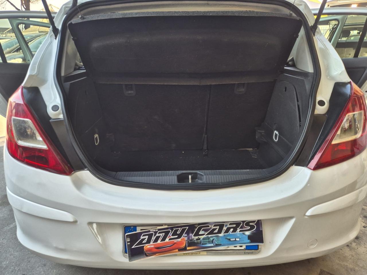 Opel Corsa 1.2 5 porte Cosmo euro5