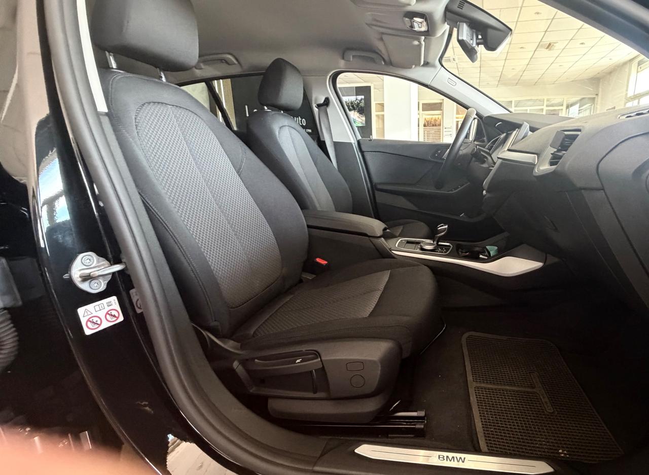 Bmw 116 118d 5p. Advantage