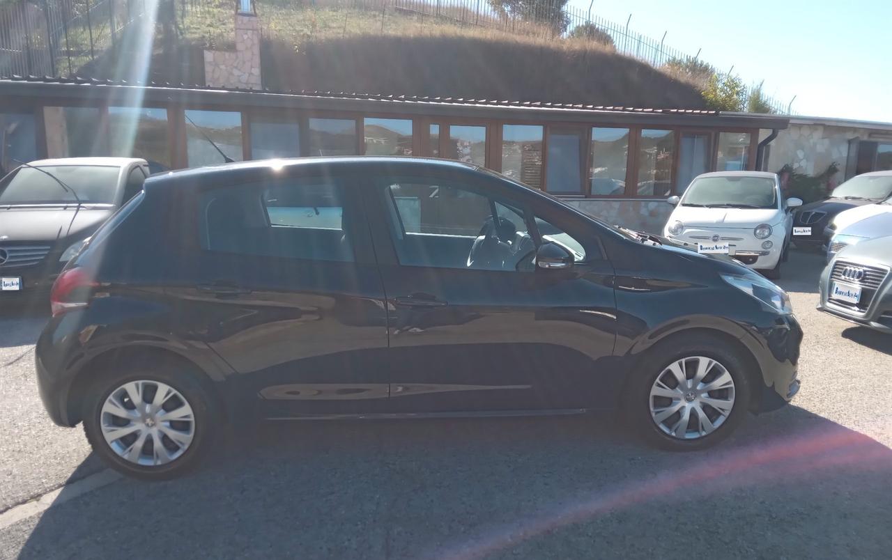 Peugeot 208 PureTech 68 5 porte Active PER NEOPATENTATI