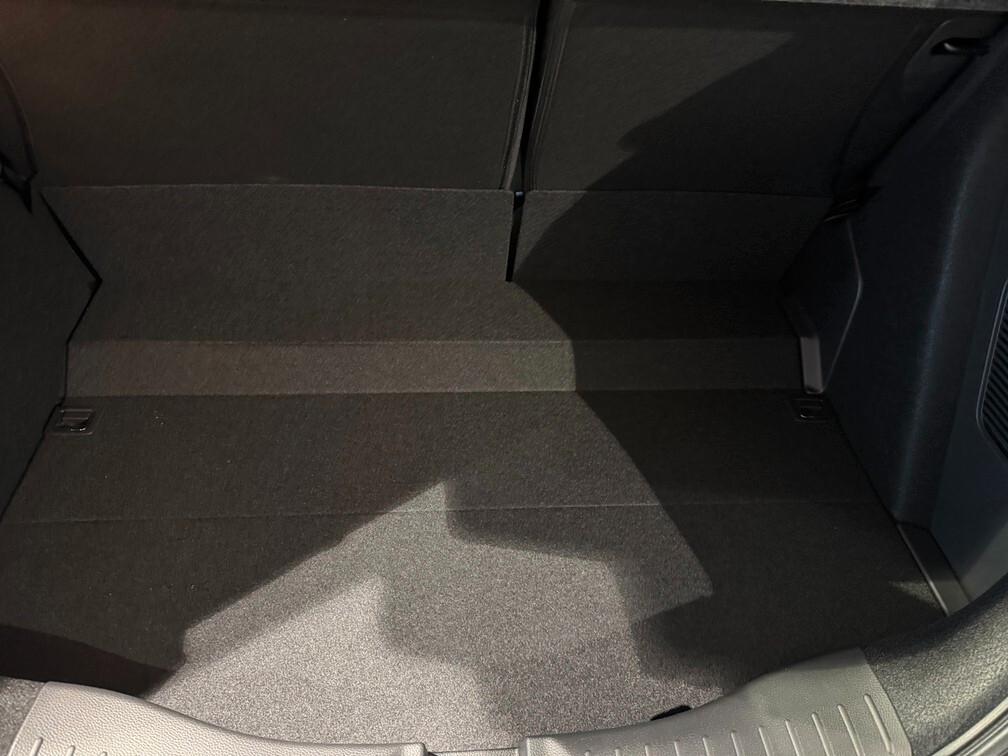 Honda Jazz 1.5 hev Elegance ecvt Led App conn 15"