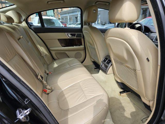 JAGUAR XF 3.0 D V6 Luxury
