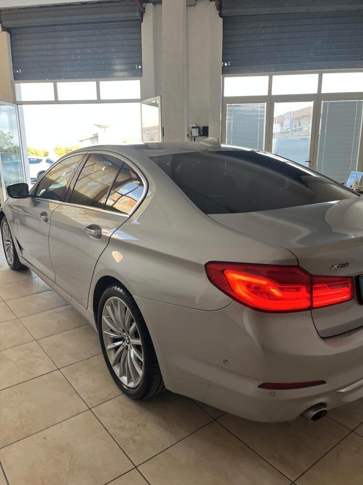 Bmw 530 530d xDrive 258CV Luxury