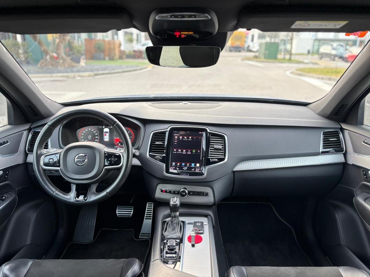 Volvo XC 90 XC90 D5 AWD Geartronic R-design