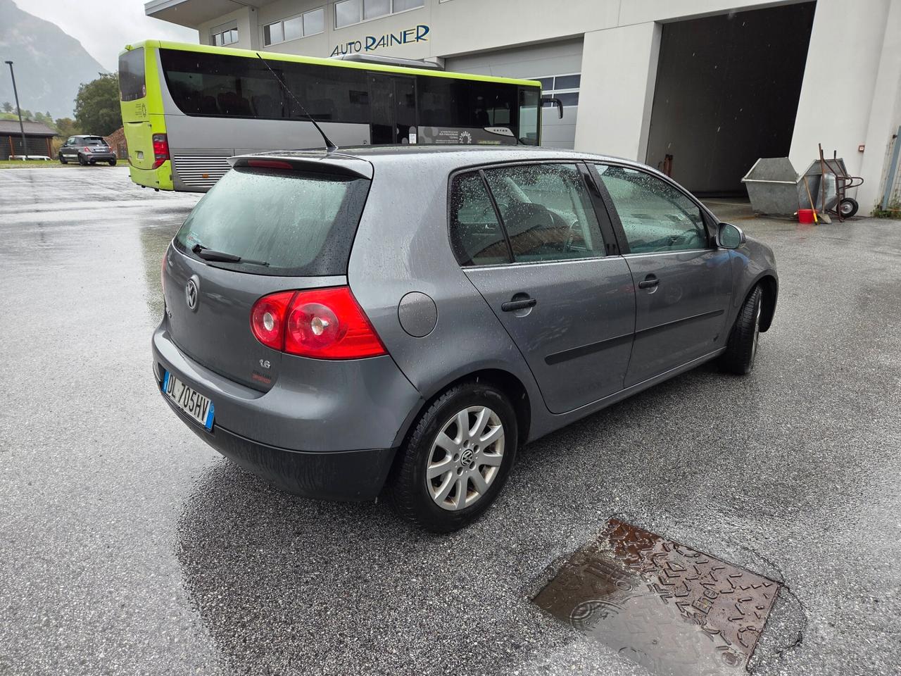 Volkswagen Golf 1.6 5p. Comfortline